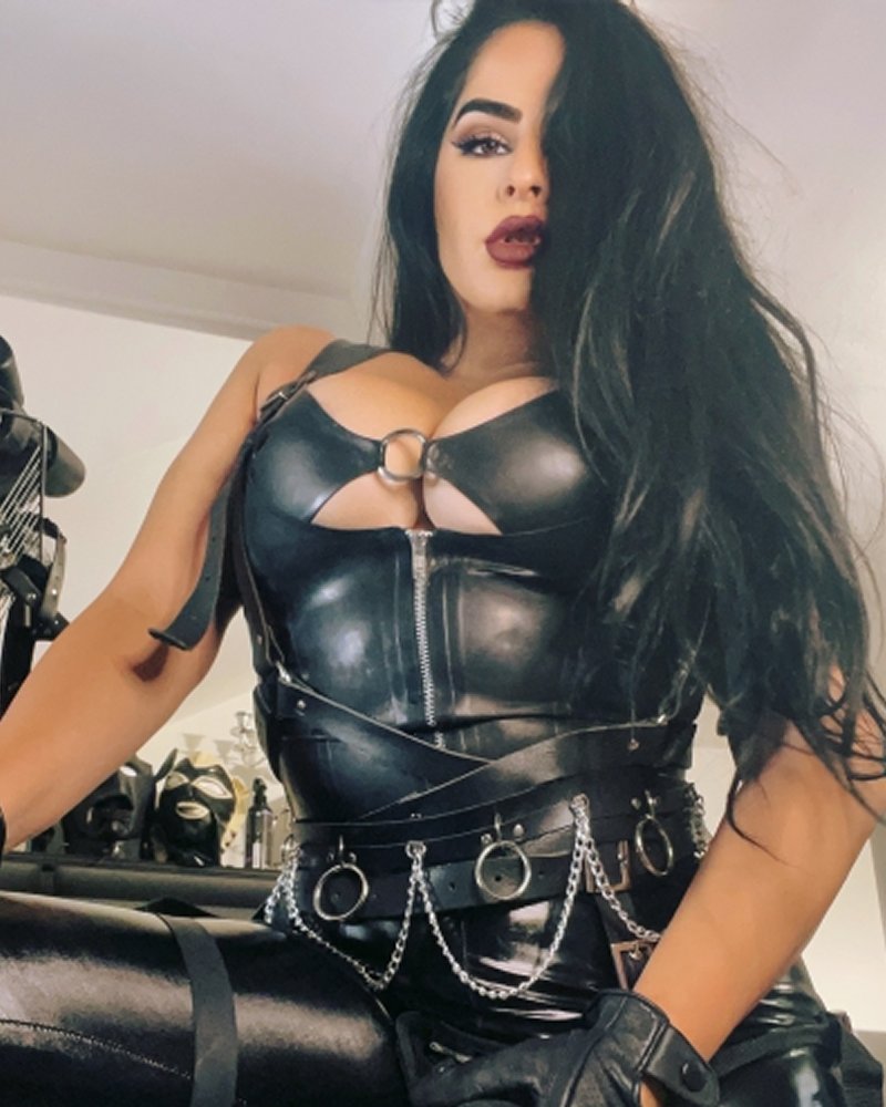 A photo of London Mistress Dominica de Sin