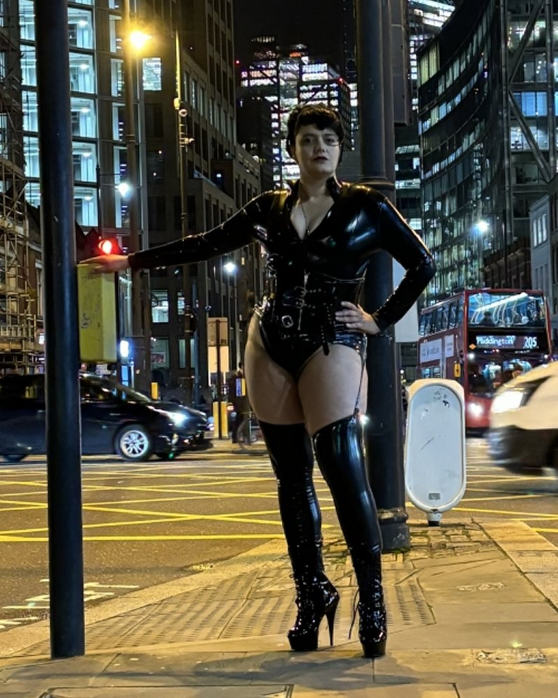 Photo of Mistress Psyche